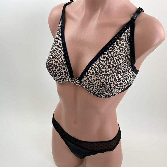 Victoria's Secret Underwire Leopard Balconette Bra 34D / Thong S Set - Picture 2 of 12